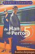 De man op perron 5