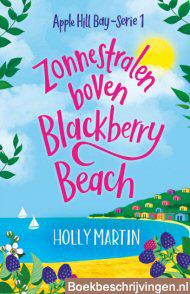 Zonnestralen boven Blackberry Beach