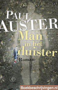 Man in het duister
